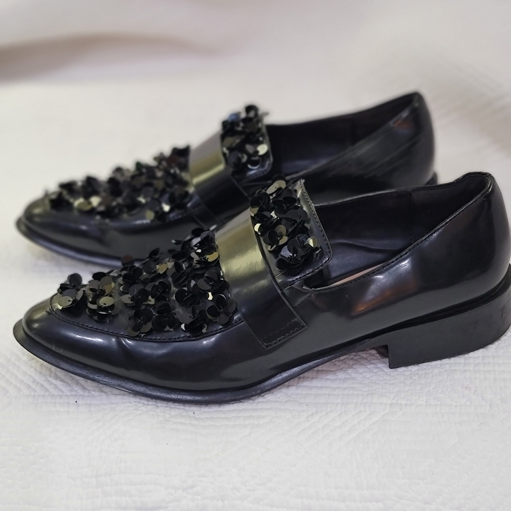 Zara black sequin patent leather loafers. - Picture 3 of 11